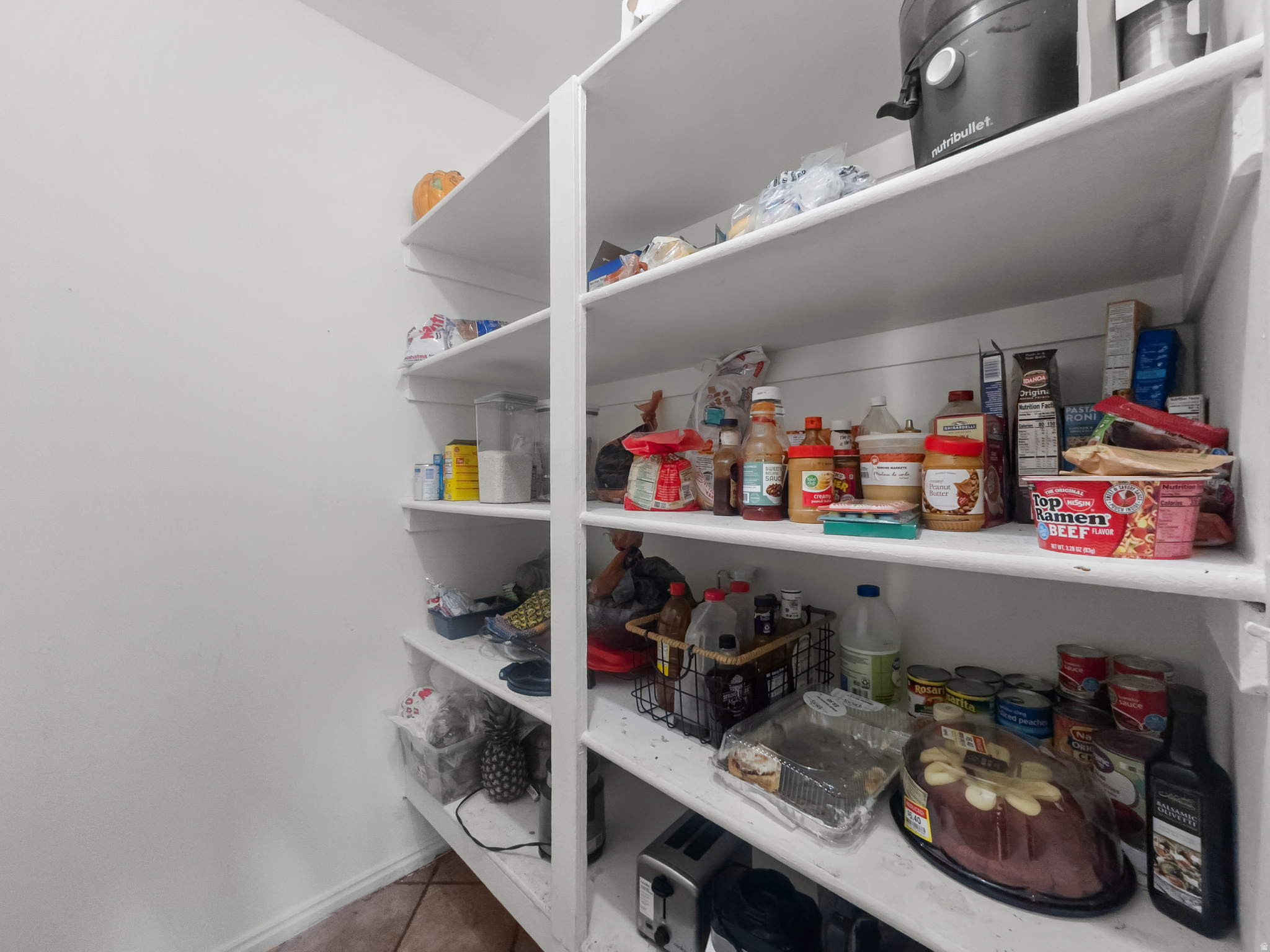 LAMPLIGHT VILLAGE - Residential