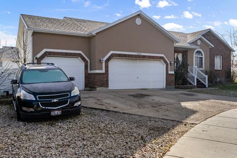 Tiny photo for 3635 S EVENING LIGHT CV, Magna, UT 84044 (MLS # 2133270)