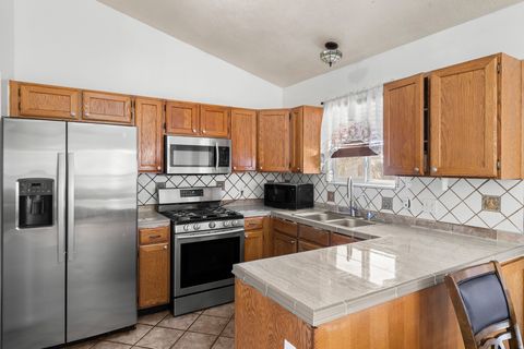 Tiny photo for 3635 S EVENING LIGHT CV, Magna, UT 84044 (MLS # 2133270)