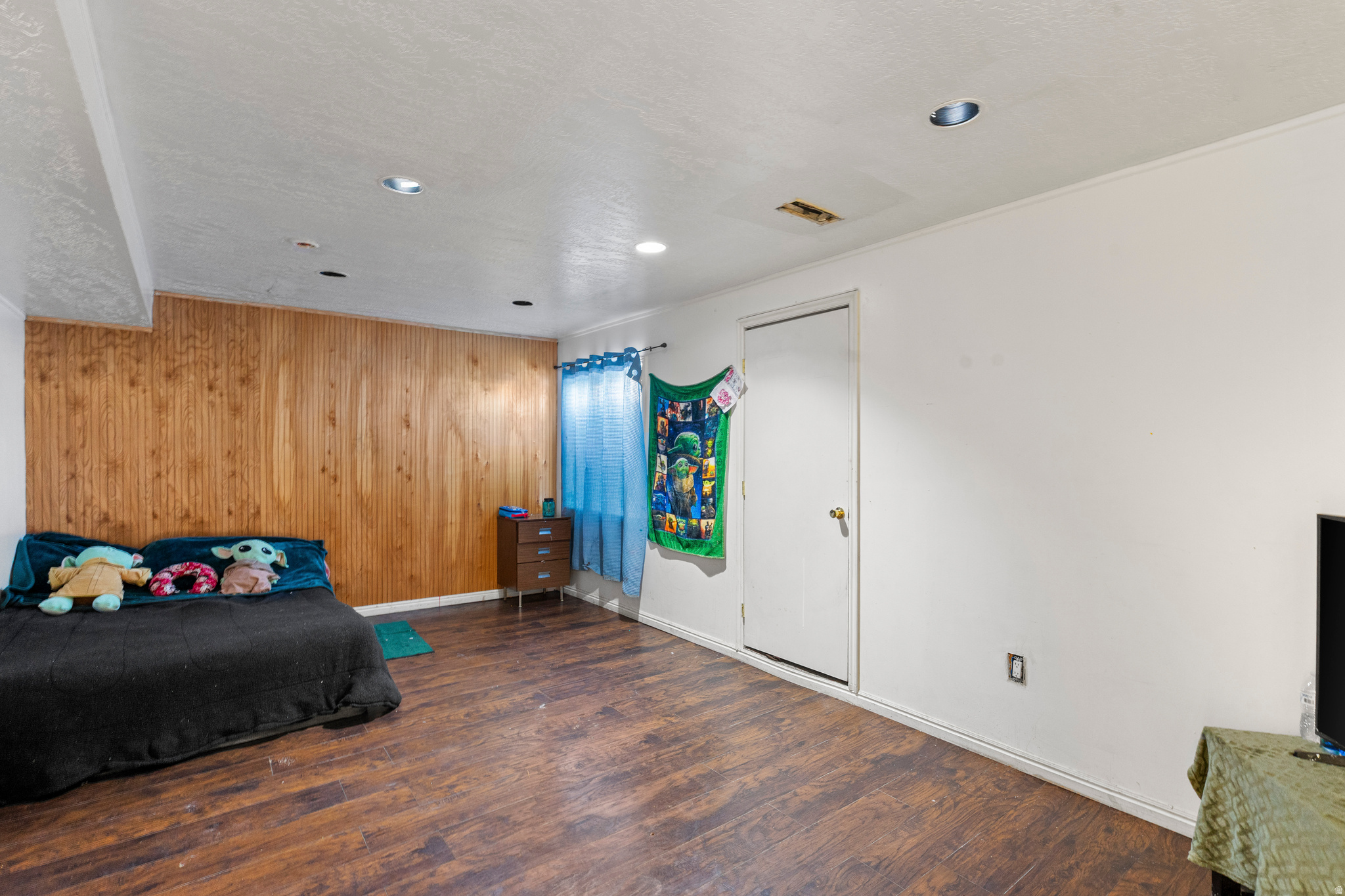 LAMPLIGHT VILLAGE - Residential