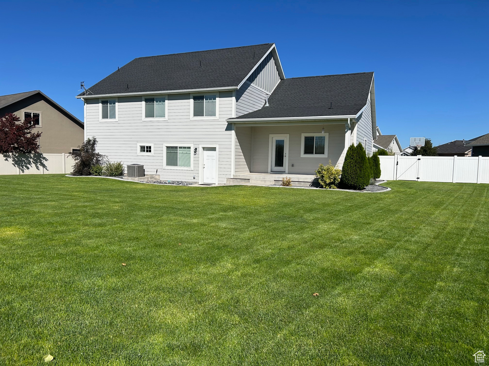 STONEBRIDGE CLUSTER SUB - Residential
