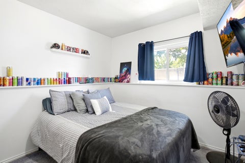 Tiny photo for 621 W 1000 N, Clinton, UT 84015 (MLS # 2170583)