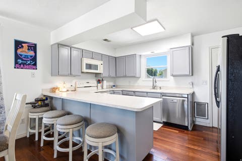 Tiny photo for 621 W 1000 N, Clinton, UT 84015 (MLS # 2170583)