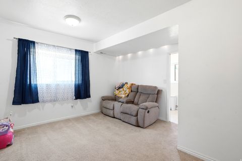 Tiny photo for 621 W 1000 N, Clinton, UT 84015 (MLS # 2170583)