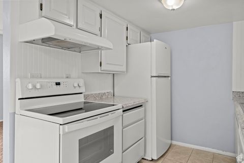 Tiny photo for 80 N 400 E #B-3, American Fork, UT 84003 (MLS # 2099937)