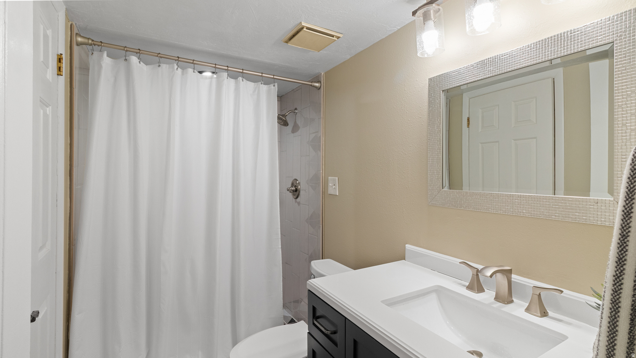 BROOKSTONE - Residential