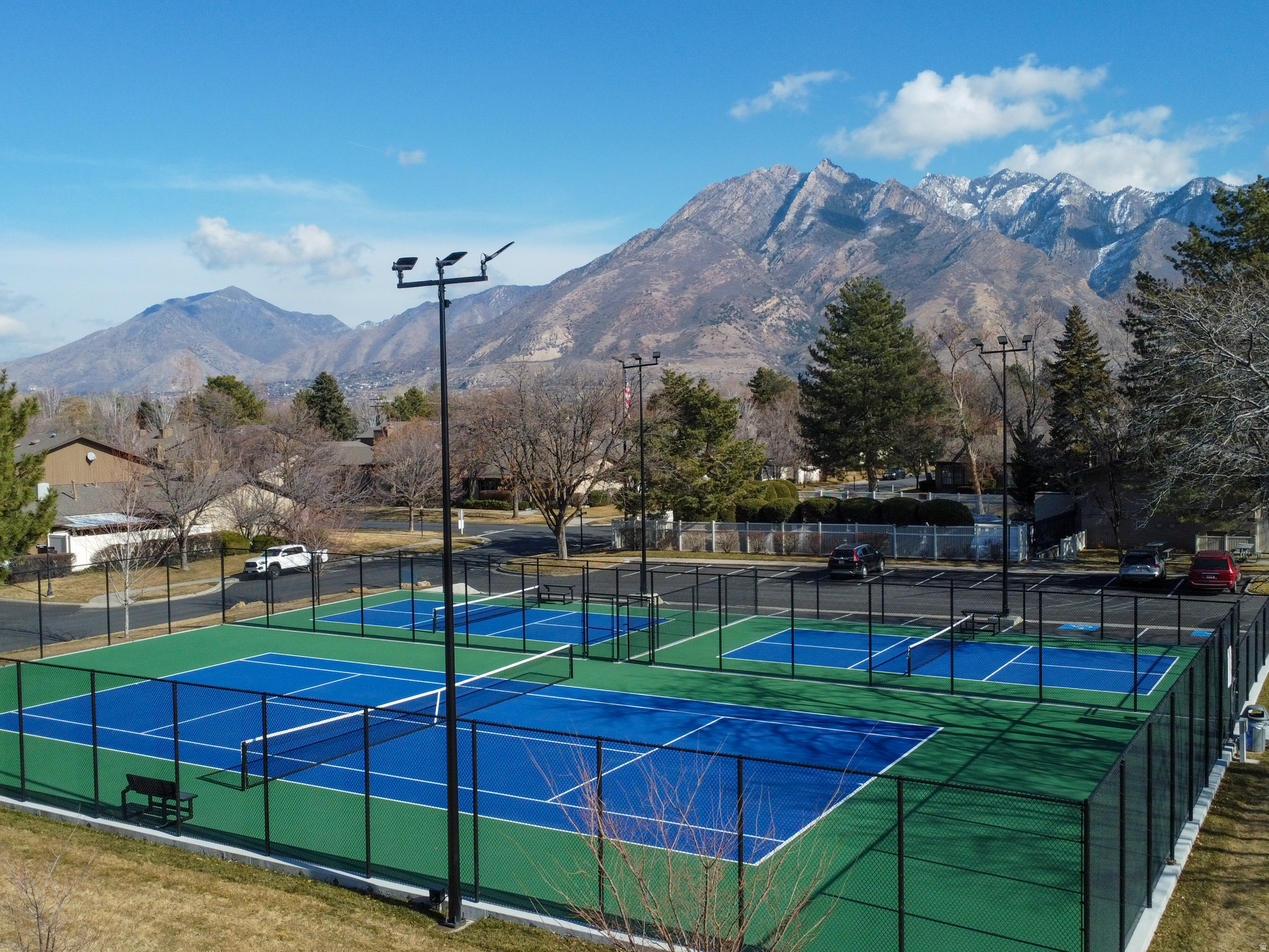 BROOKSTONE - Residential