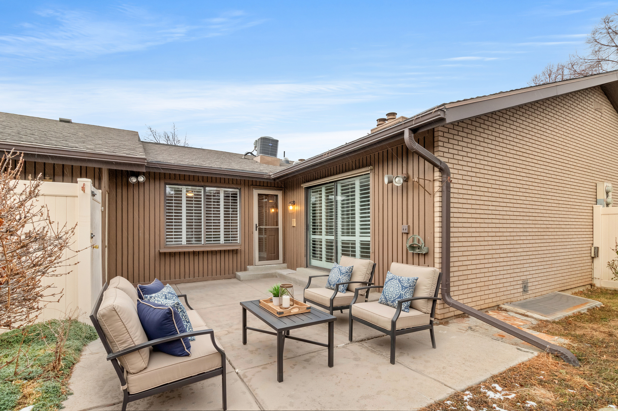 BROOKSTONE - Residential