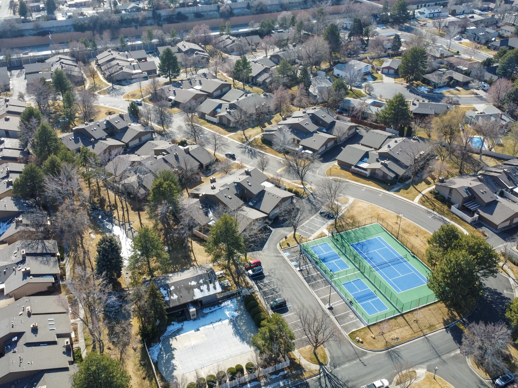 BROOKSTONE - Residential