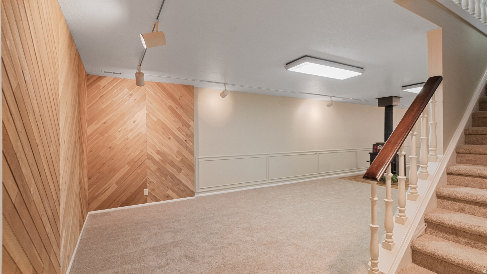 BROOKSTONE - Residential