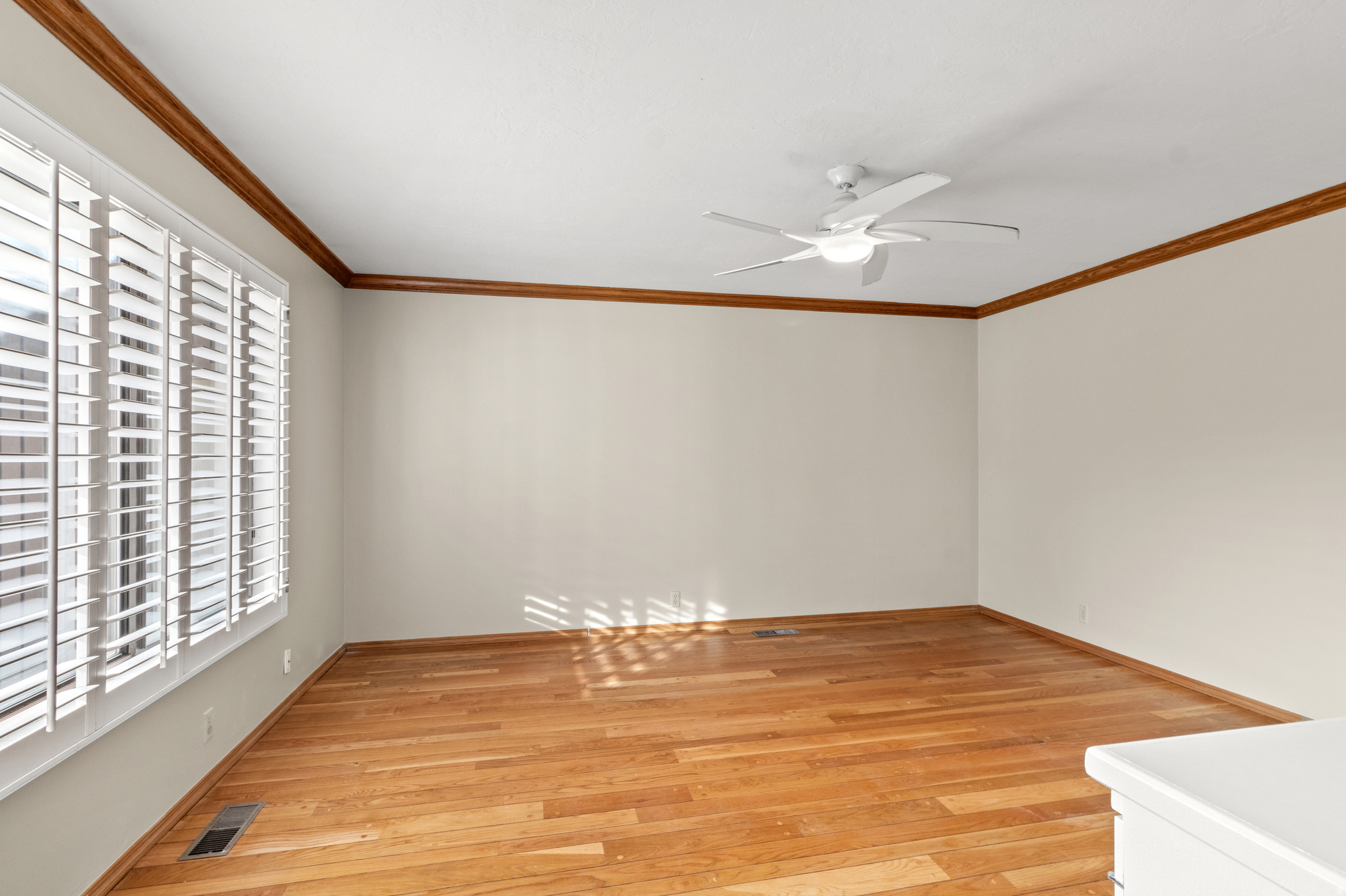 BROOKSTONE - Residential