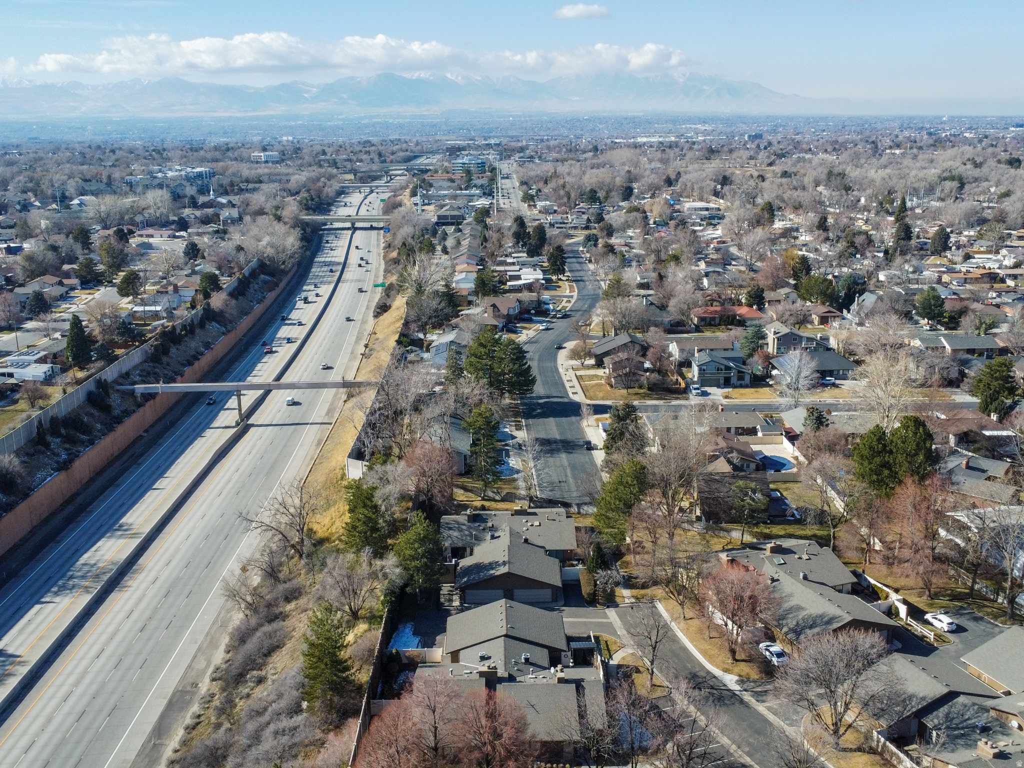 BROOKSTONE - Residential