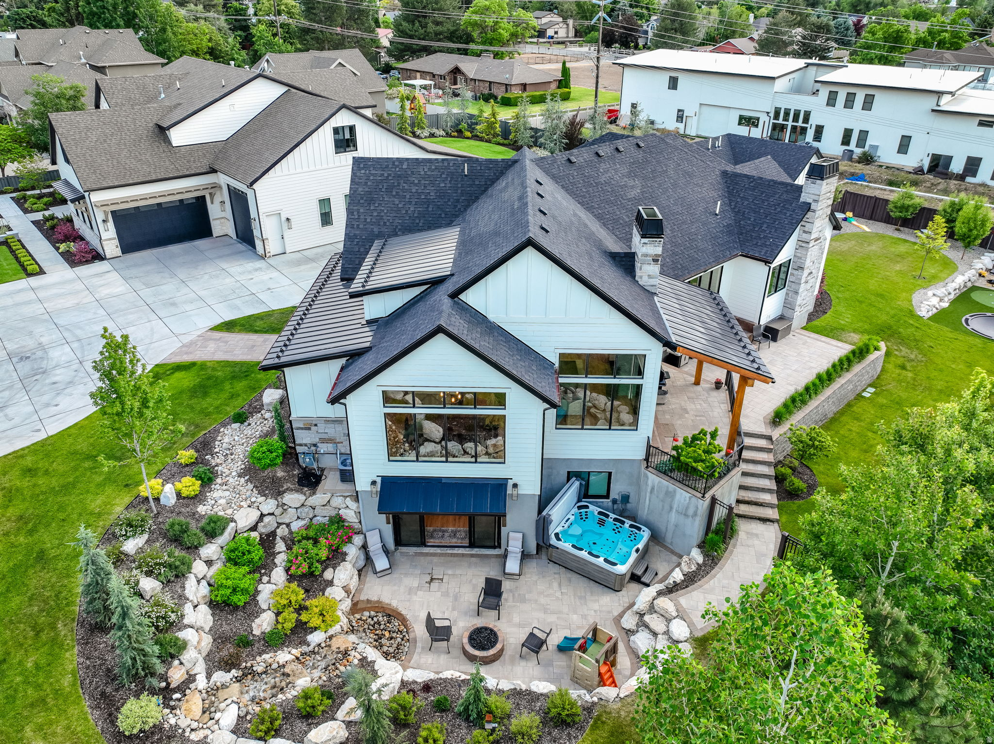 FLINT 2 LOT - Residential