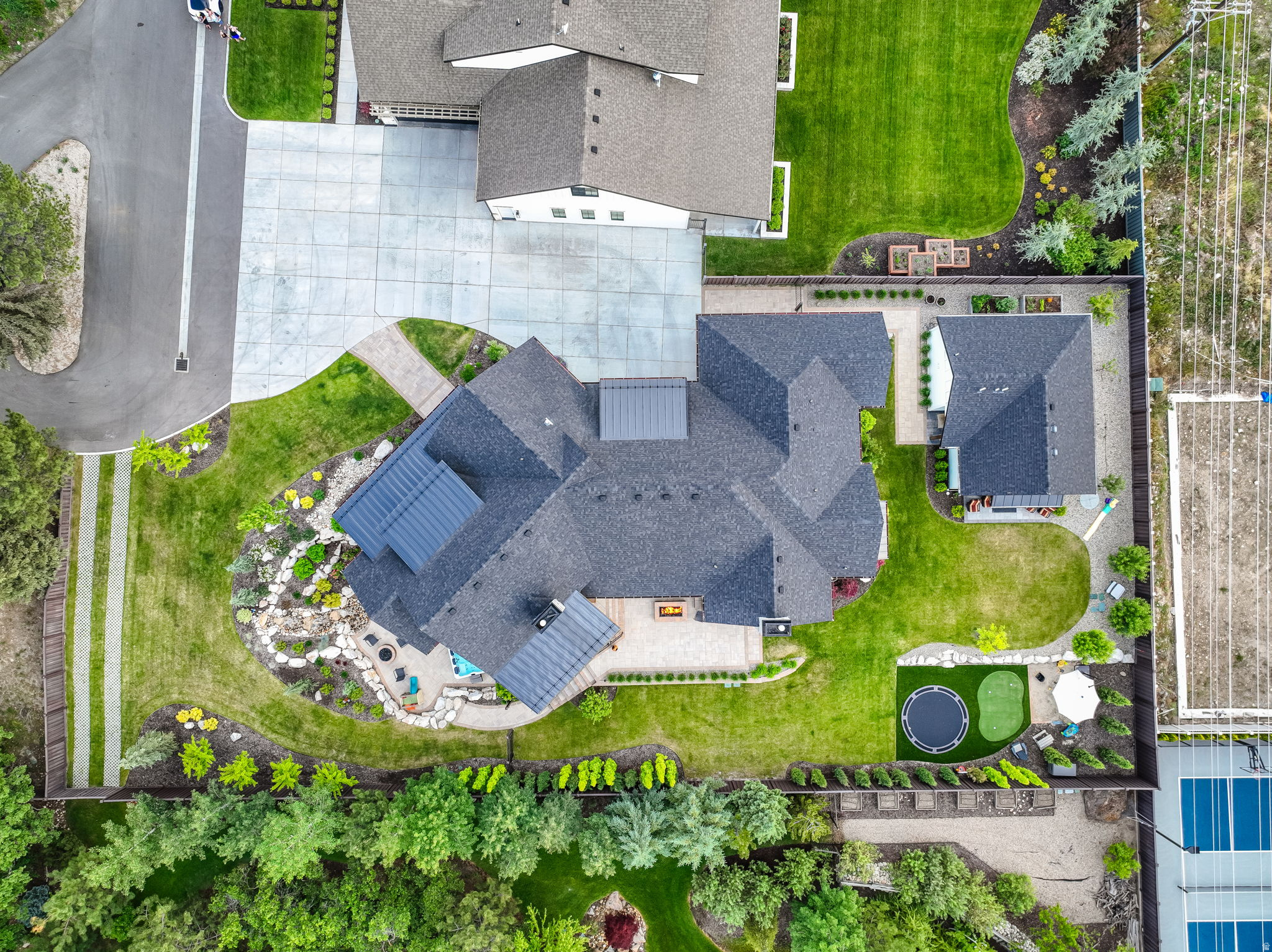 FLINT 2 LOT - Residential