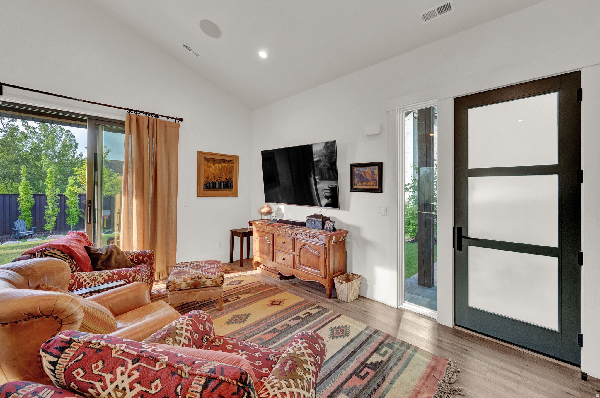 FLINT 2 LOT - Residential