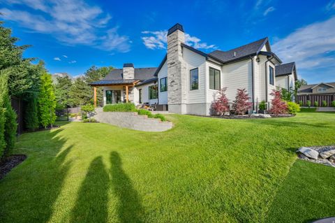 Tiny photo for 8122 S WILLOW CV, Cottonwood Heights, UT 84093 (MLS # 2127035)