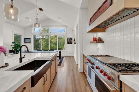 Tiny photo for 8122 S WILLOW CV, Cottonwood Heights, UT 84093 (MLS # 2127035)