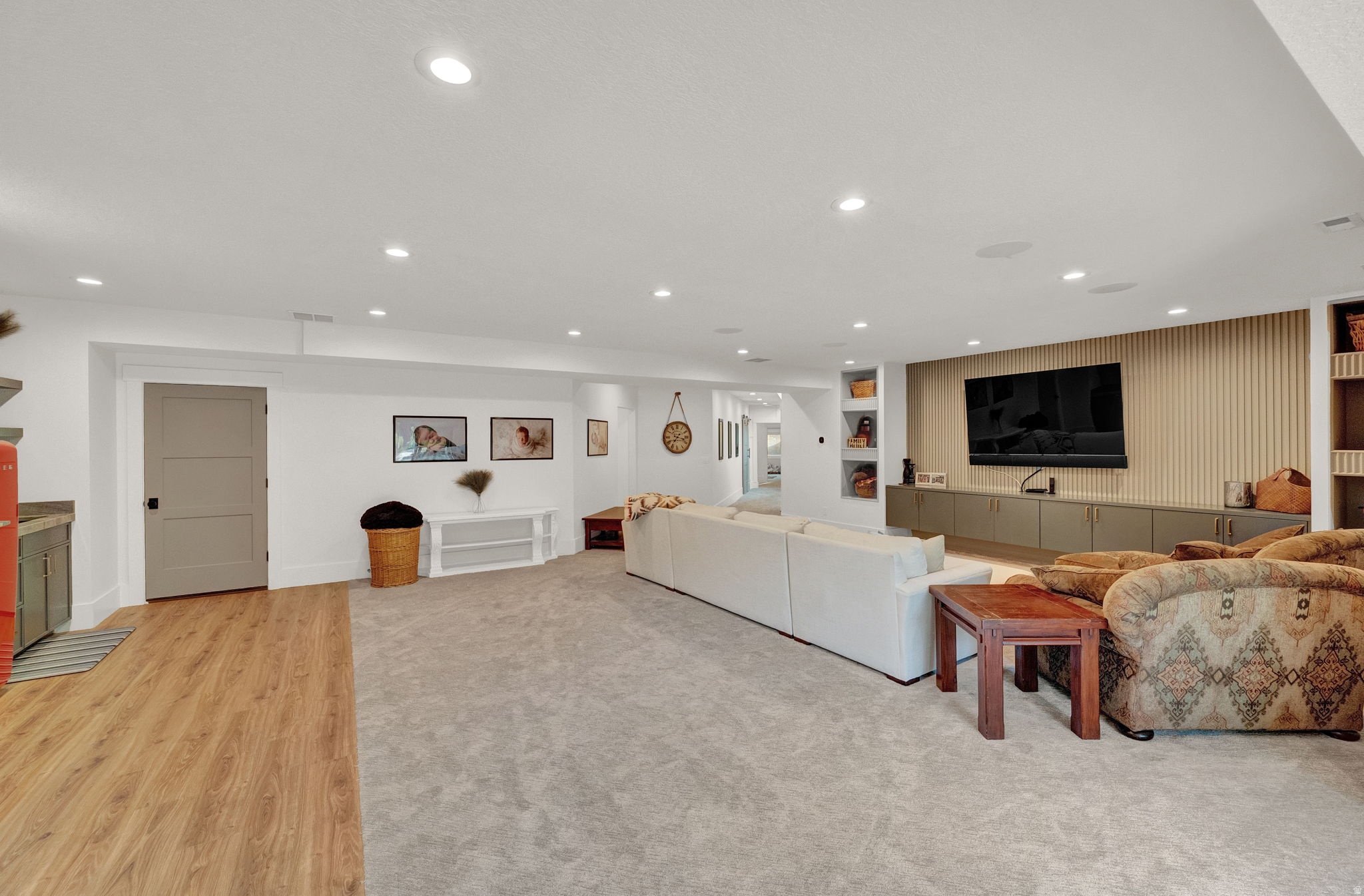 FLINT 2 LOT - Residential