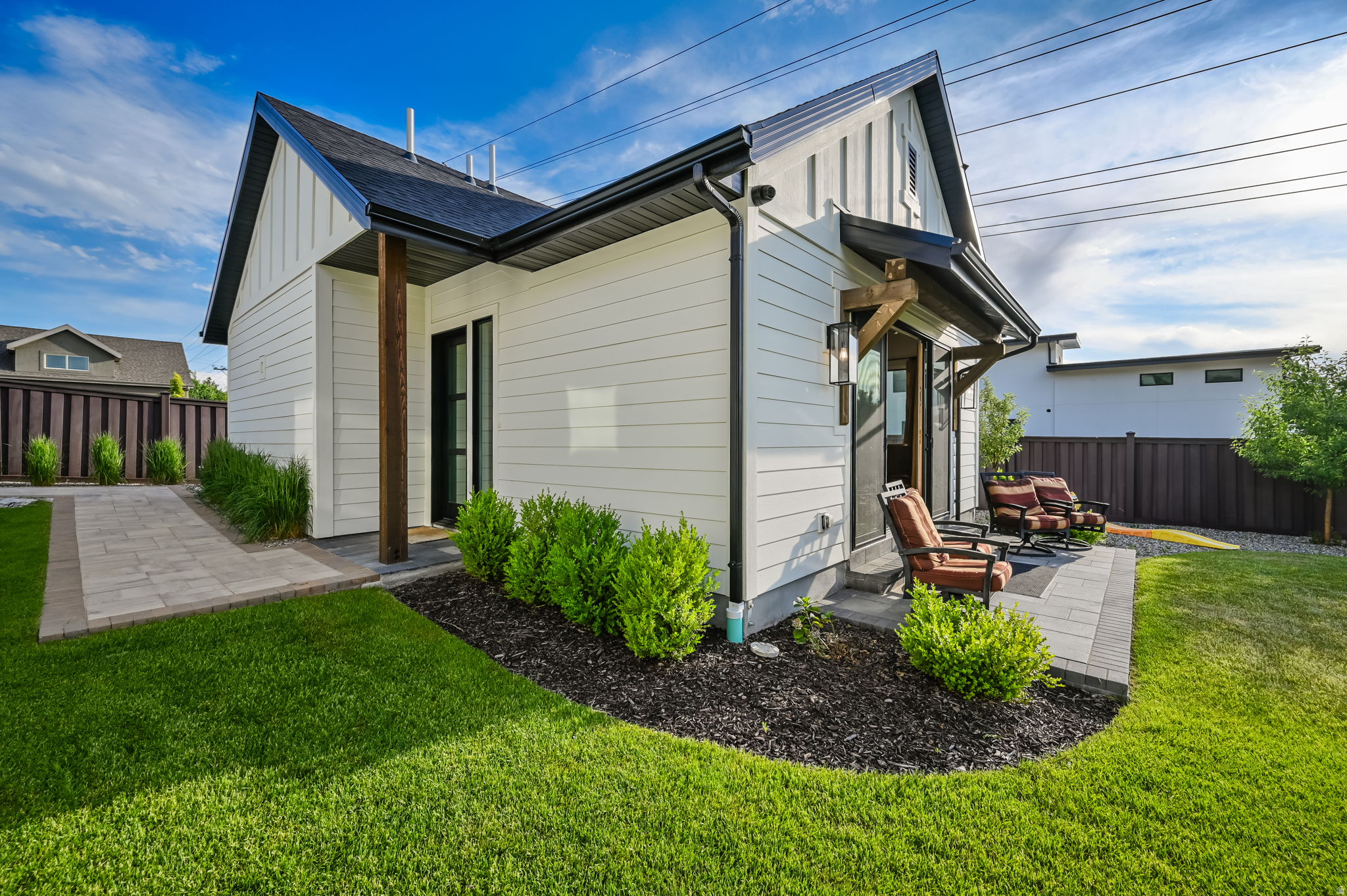 FLINT 2 LOT - Residential