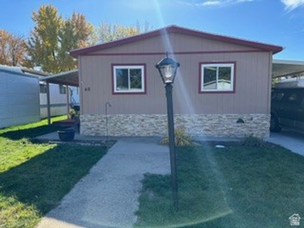 Photo of 1128 S LLOYD RD #46, Fruit Heights, UT 84037 (MLS # 2125069)