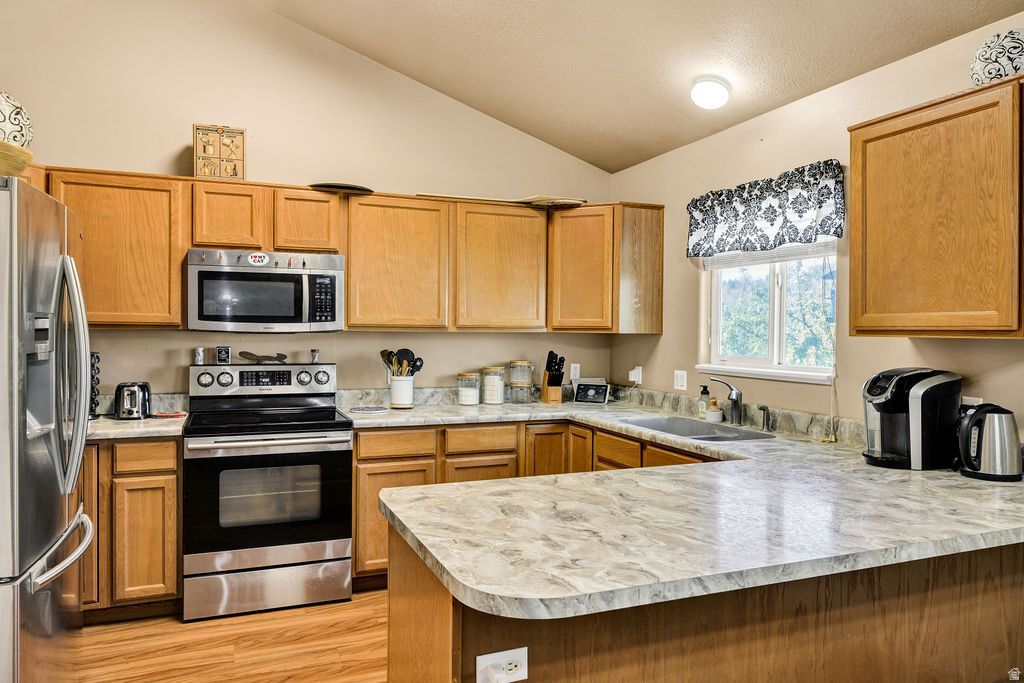 Photo of 77 N 300 E, Hyrum, UT 84319 (MLS # 2152188)