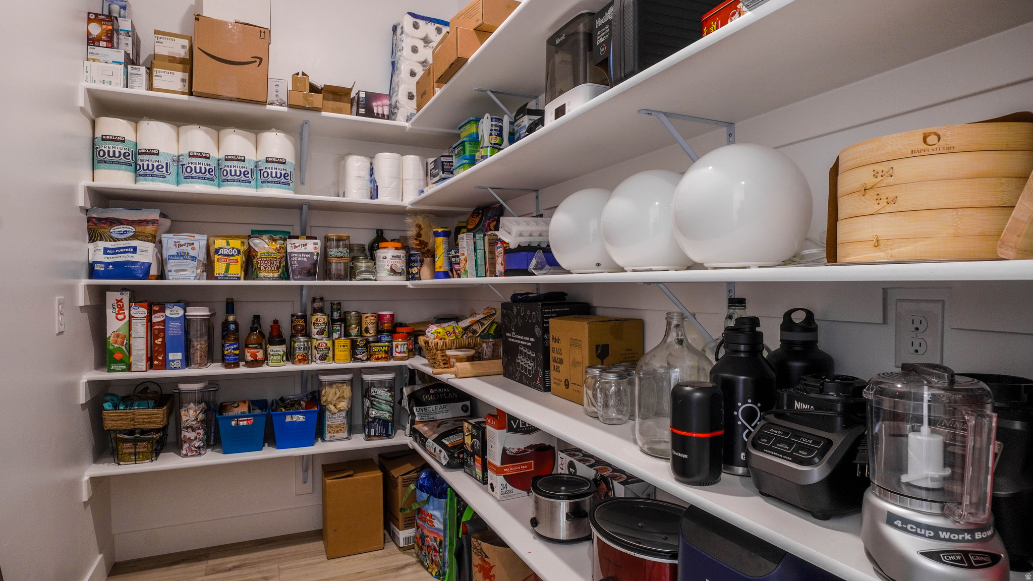 RIVERTON COVE - Residential