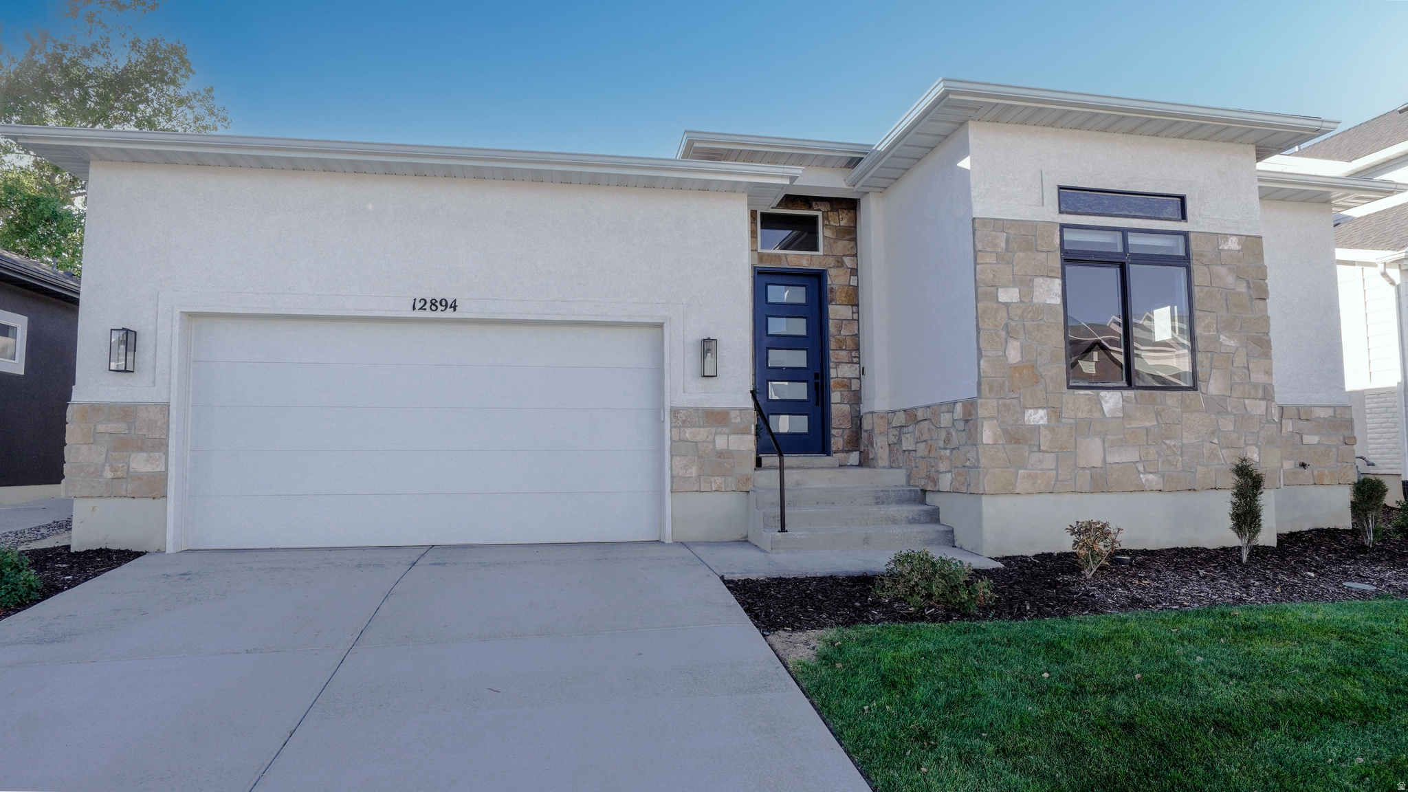 12894 S BERLYNN DR 17