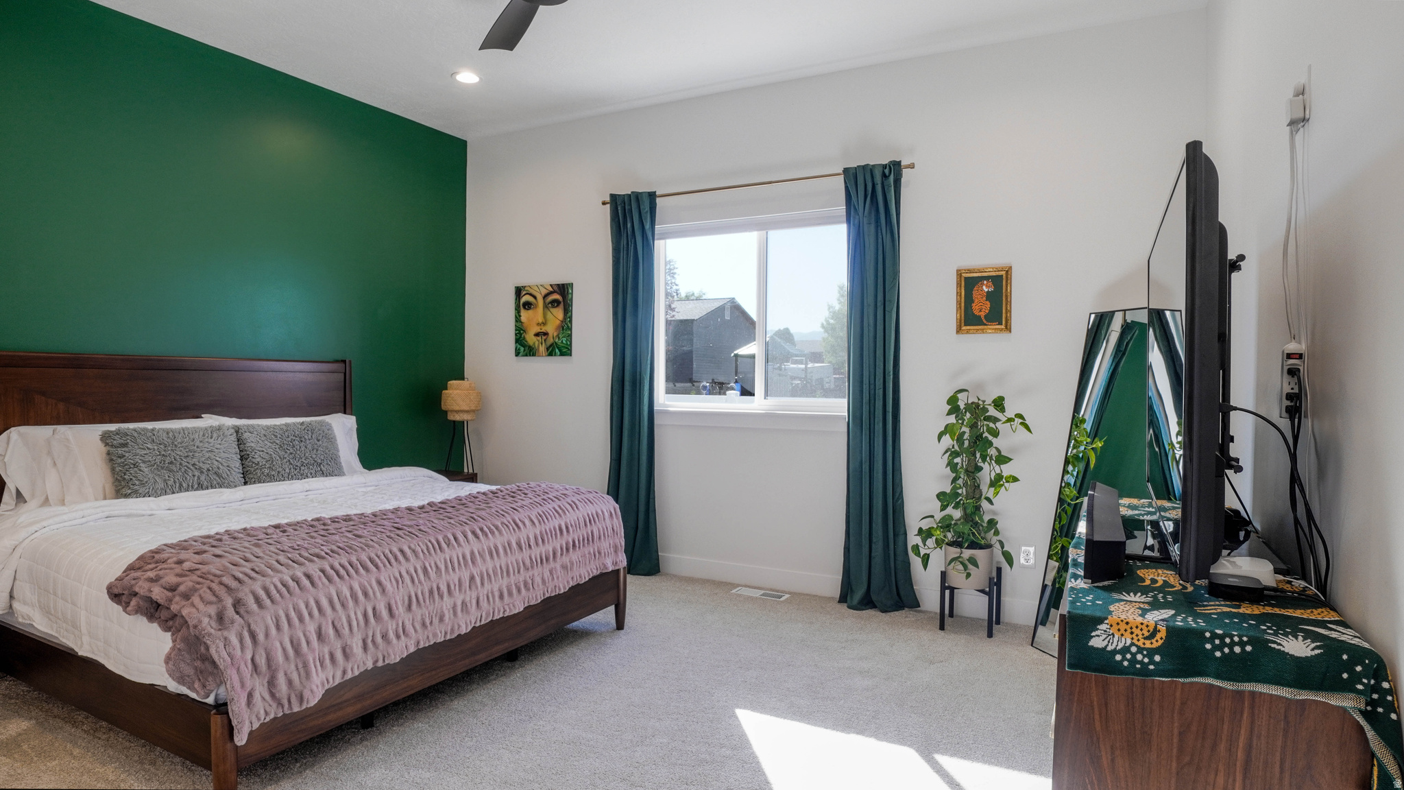 RIVERTON COVE - Residential