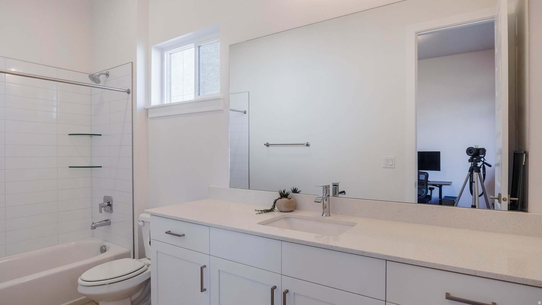 RIVERTON COVE - Residential