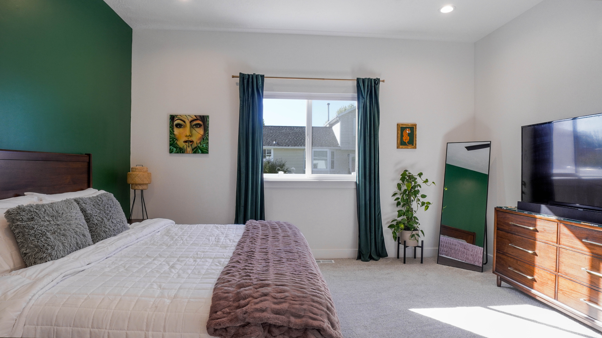 RIVERTON COVE - Residential