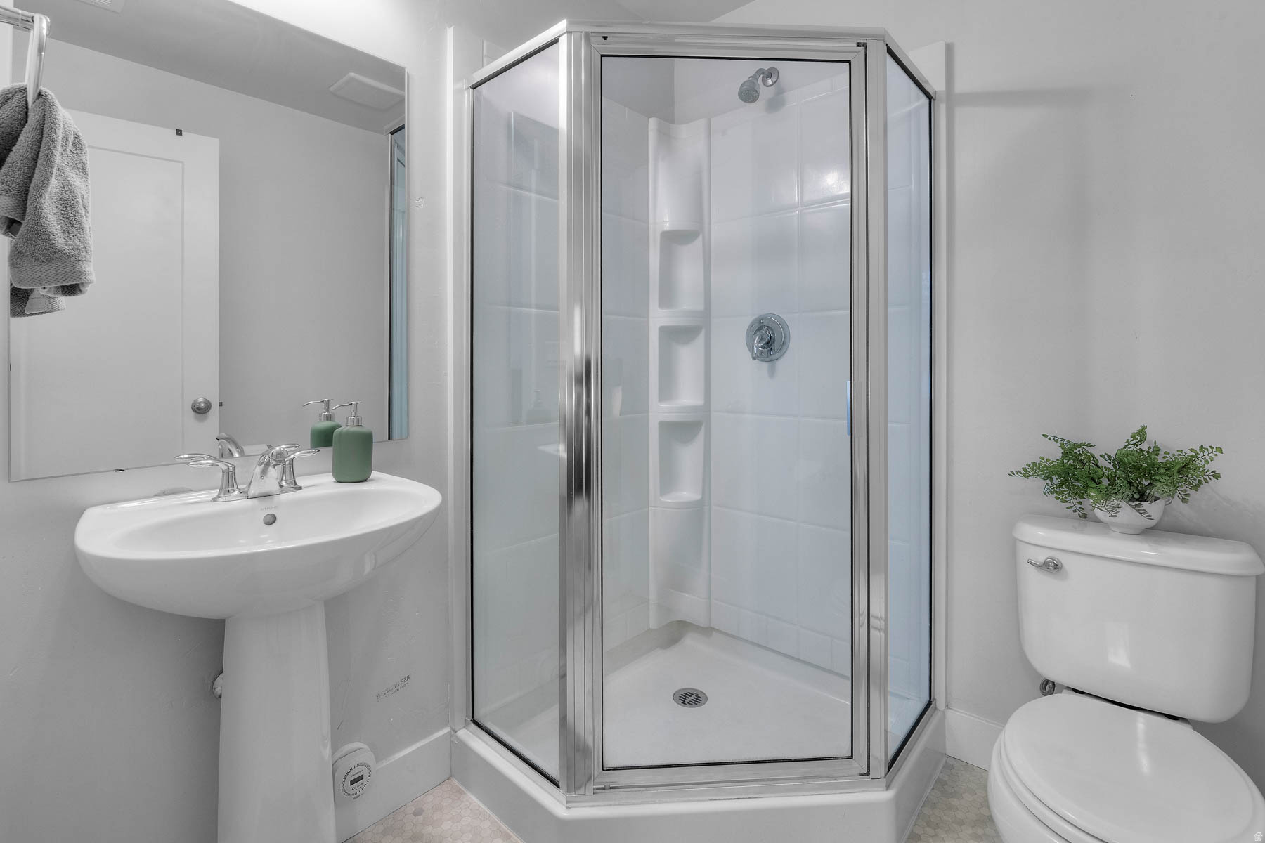 DAYBREAK - Residential