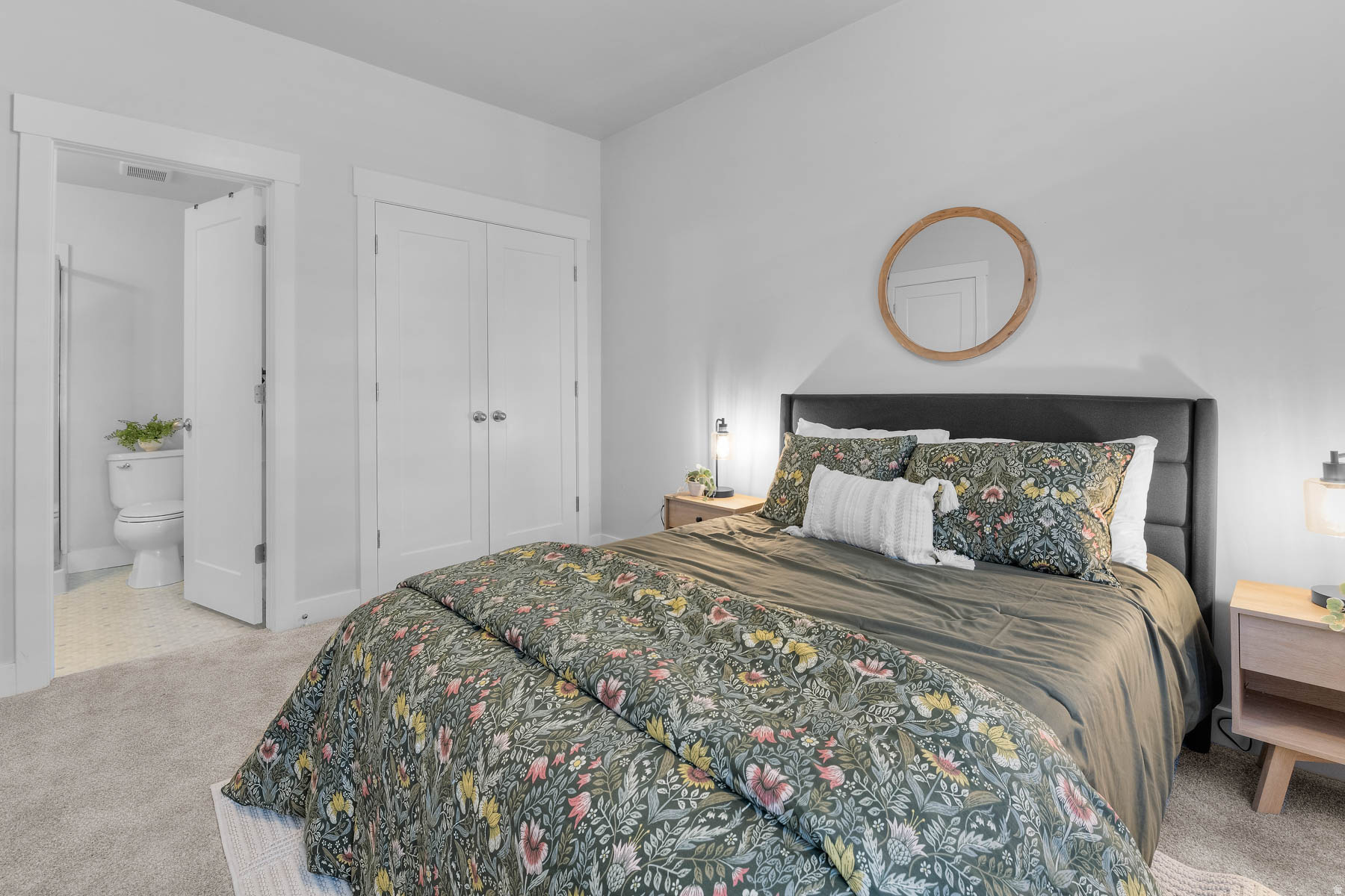 DAYBREAK - Residential