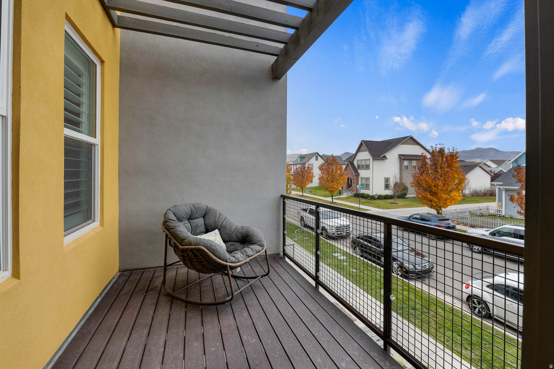 DAYBREAK - Residential