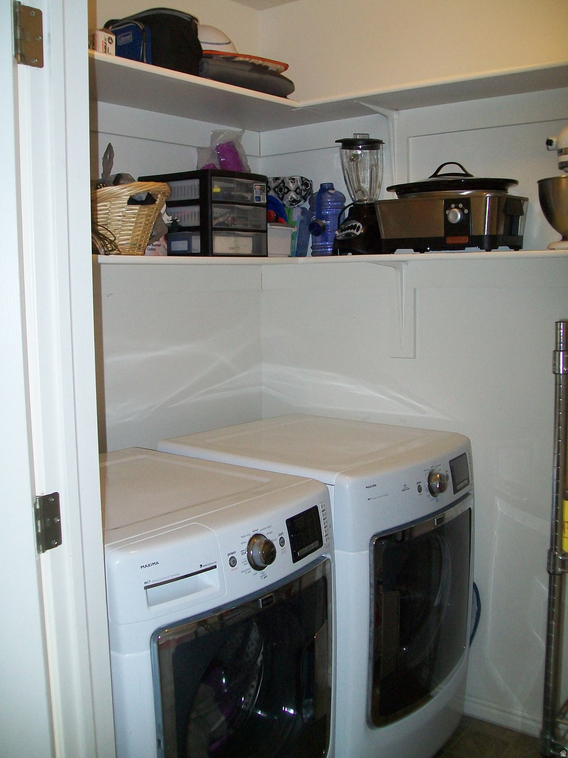 YORKSHIRE VILLAGE - Residential