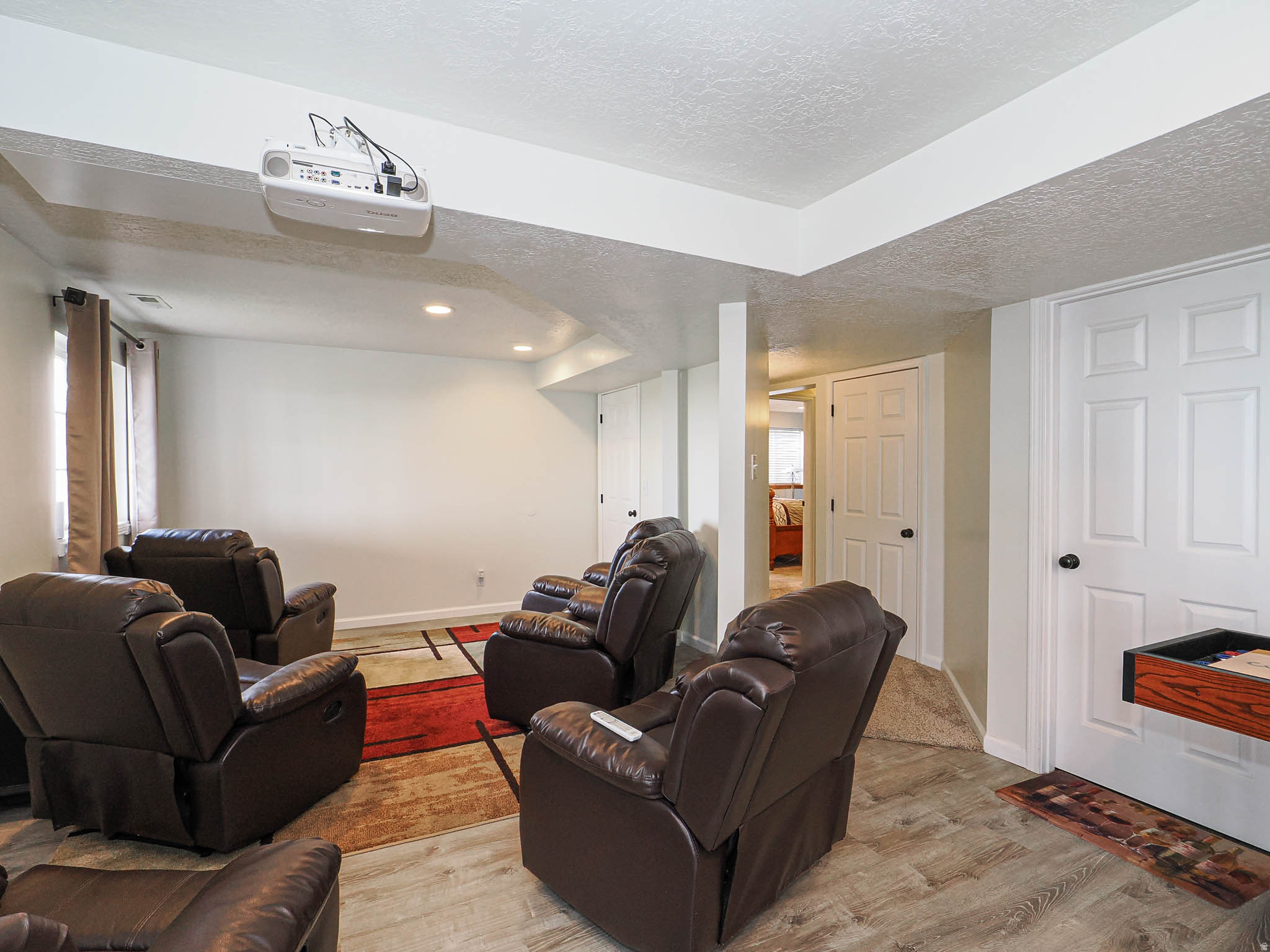 ROLLING HILLS ESTATES SUB - Residential