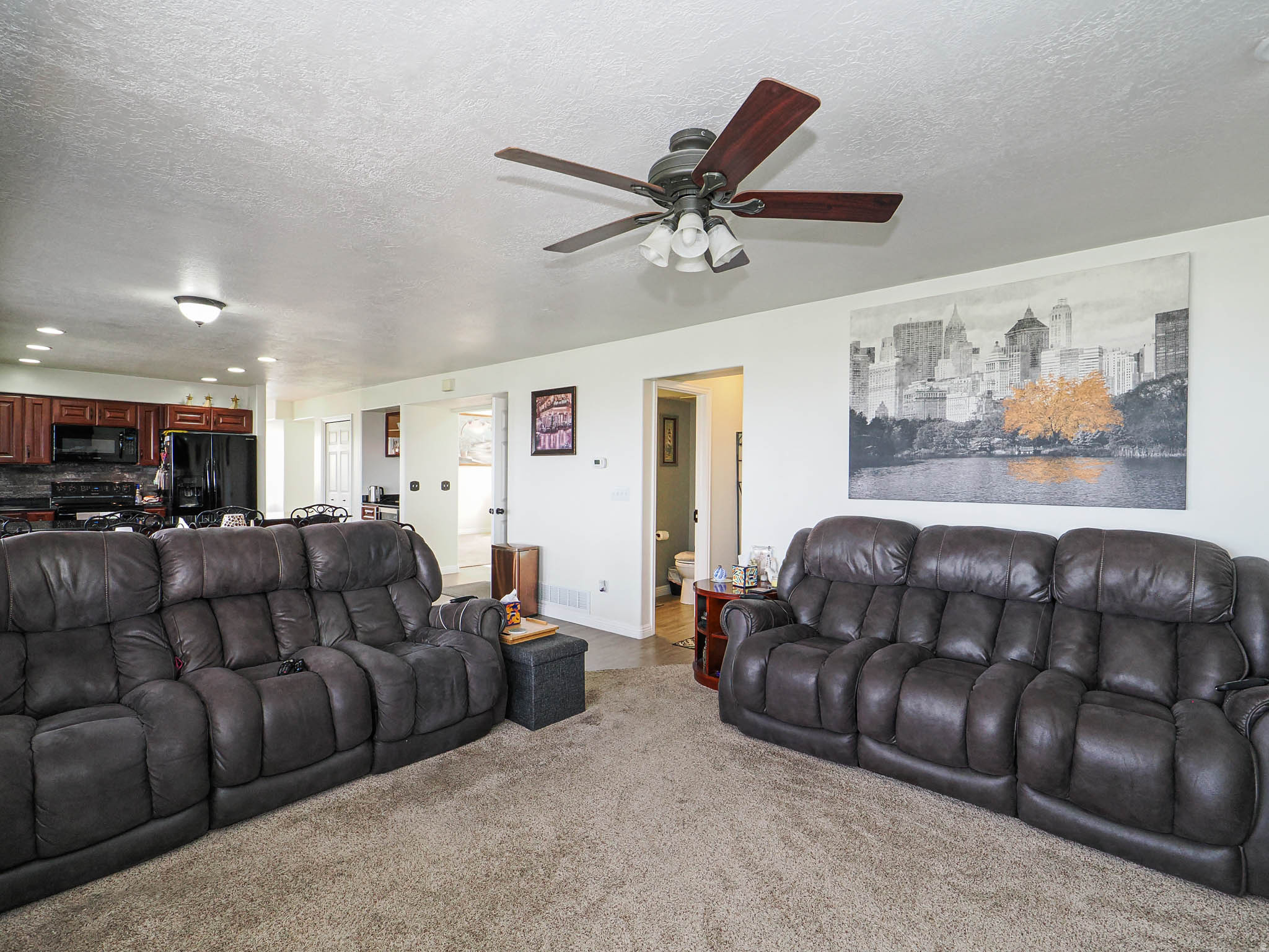 ROLLING HILLS ESTATES SUB - Residential