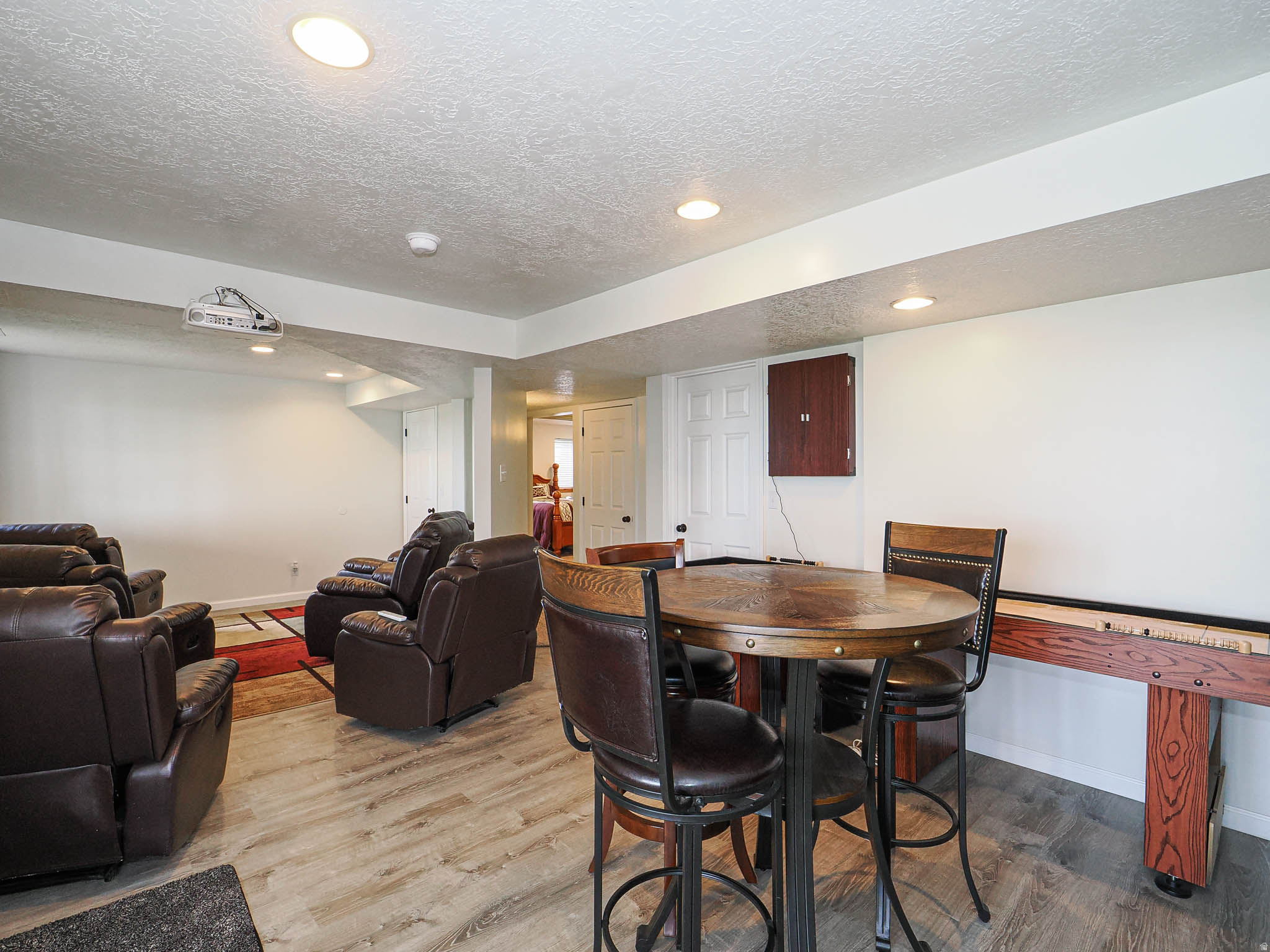 ROLLING HILLS ESTATES SUB - Residential
