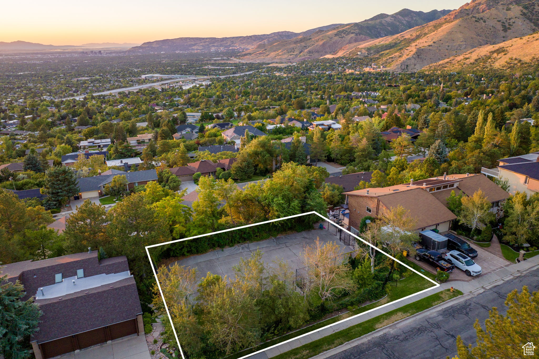 4494 Parkview Dr, Salt Lake City, Utah image 24