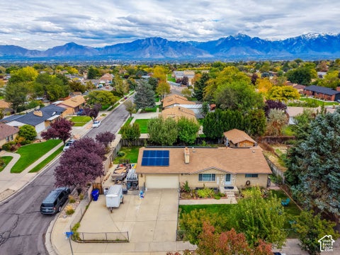 Photo of 5727 S CARRANZA DR DR W, Taylorsville, UT 84129 (MLS # 2192483)