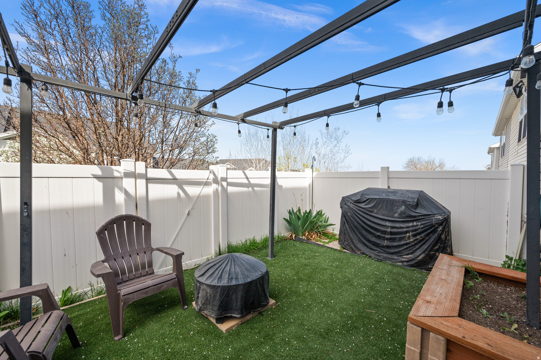 THE FIELDS AT DRAPER PH 3 CONDO - Residential