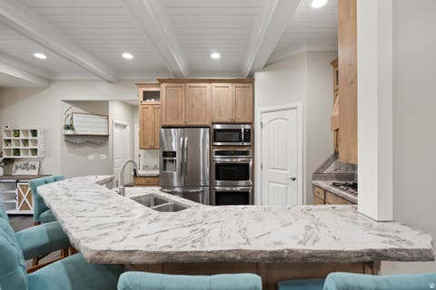 Tiny photo for 175 W 1000 N, Mapleton, UT 84664 (MLS # 2174832)