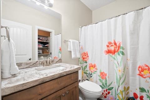 Tiny photo for 175 W 1000 N, Mapleton, UT 84664 (MLS # 2174832)
