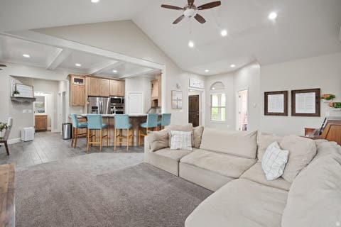 Tiny photo for 175 W 1000 N, Mapleton, UT 84664 (MLS # 2174832)