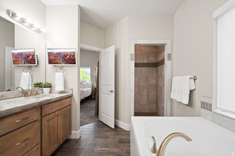 Tiny photo for 175 W 1000 N, Mapleton, UT 84664 (MLS # 2174832)