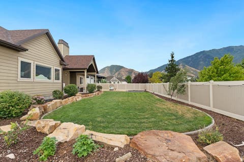 Tiny photo for 175 W 1000 N, Mapleton, UT 84664 (MLS # 2174832)