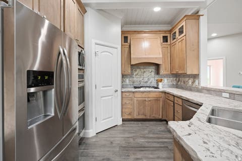 Tiny photo for 175 W 1000 N, Mapleton, UT 84664 (MLS # 2174832)