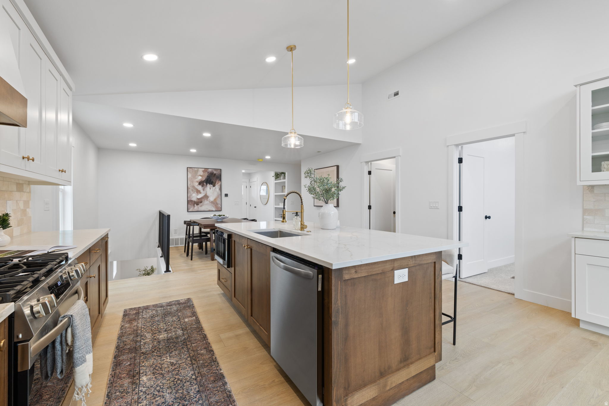 N MILLCREEK HEIGHTS - Residential