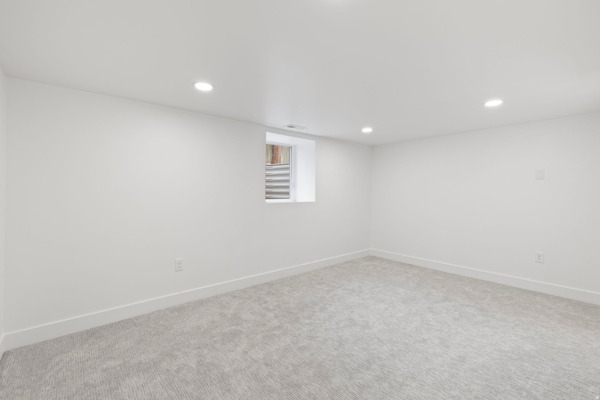 N MILLCREEK HEIGHTS - Residential