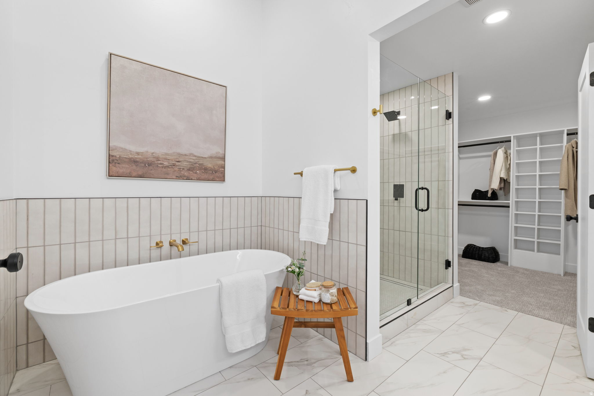 N MILLCREEK HEIGHTS - Residential