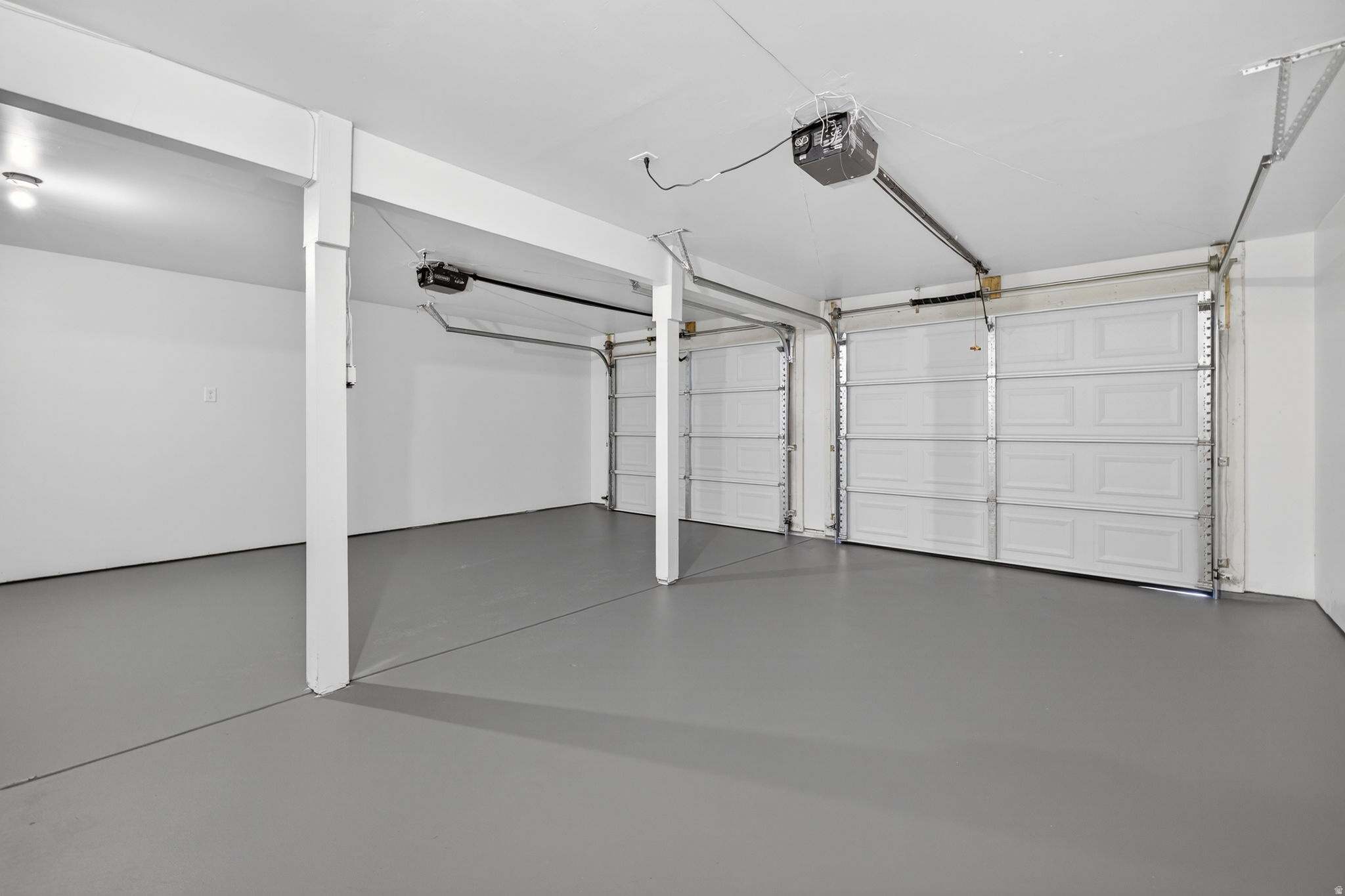 N MILLCREEK HEIGHTS - Residential